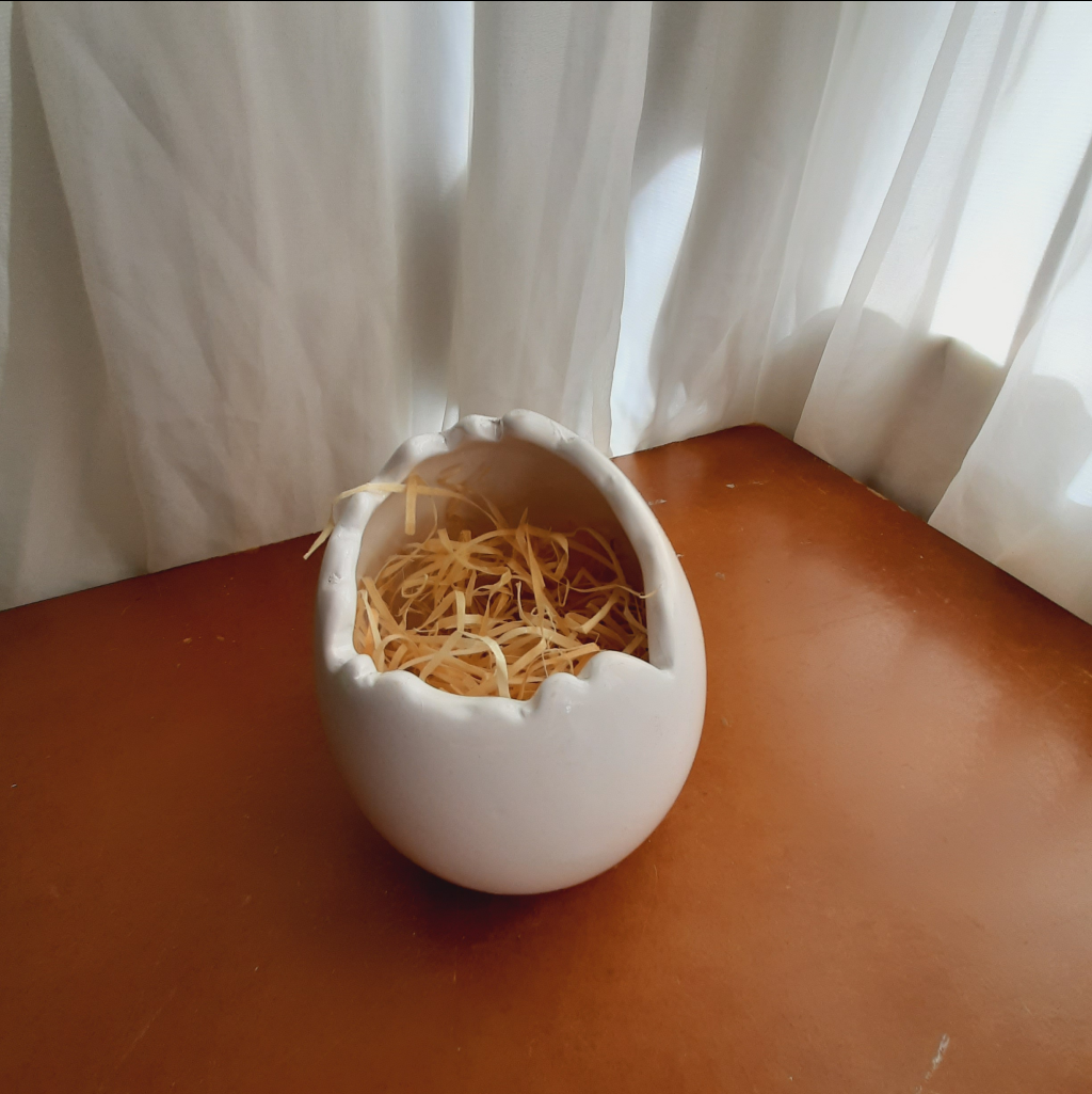 Ovo Cerâmica Branco - Maluhe decorações 