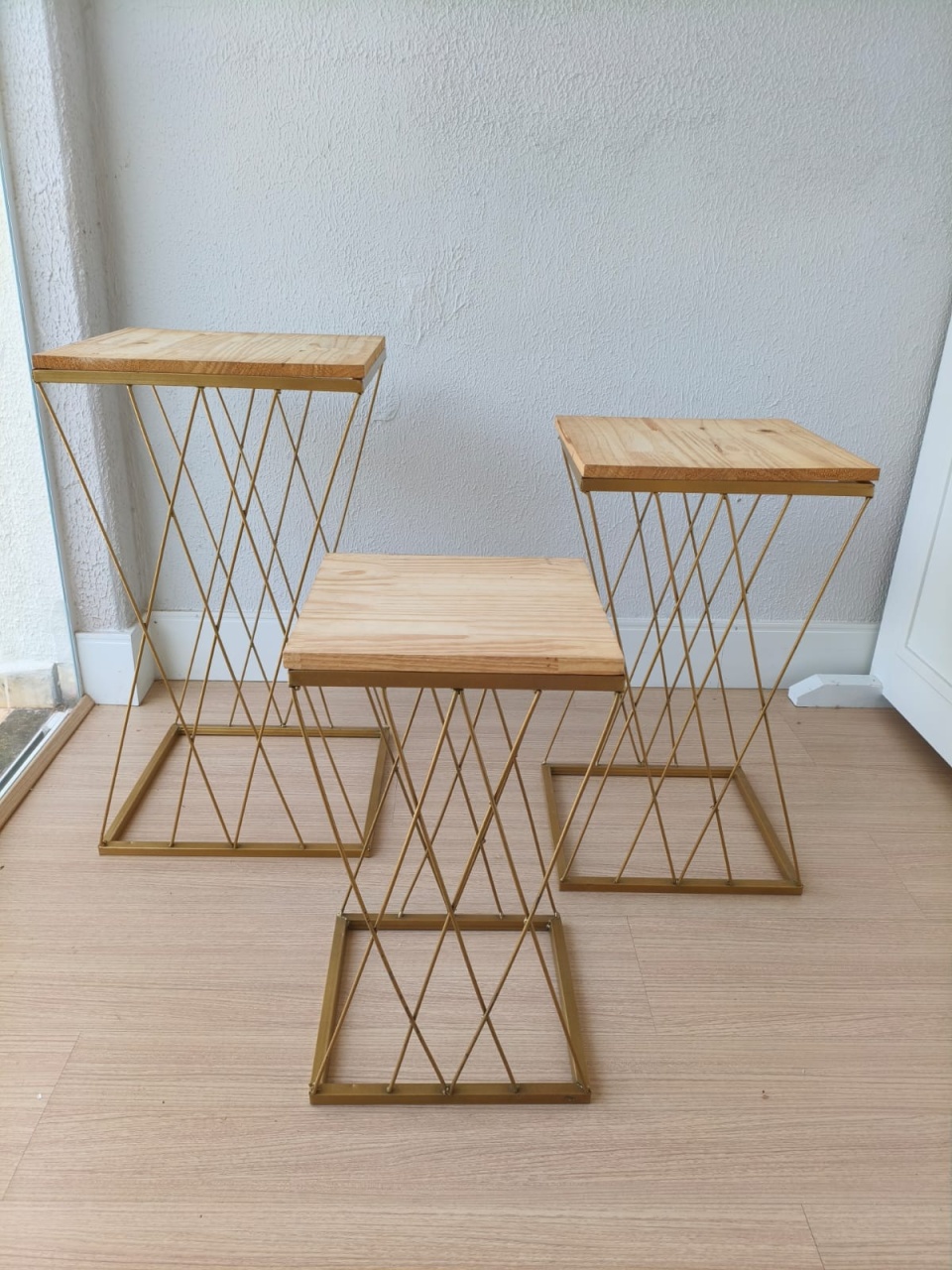 Trio de Mesas Teia  - Maluhe decorações 