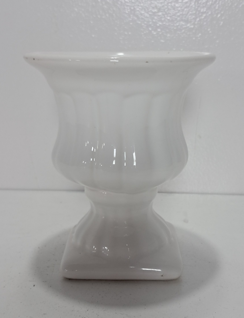 Piruliteiro Branco de Louça - Stefane Sales 