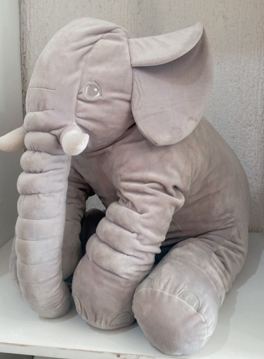Elefante de Pelúcia - Stefane Sales 