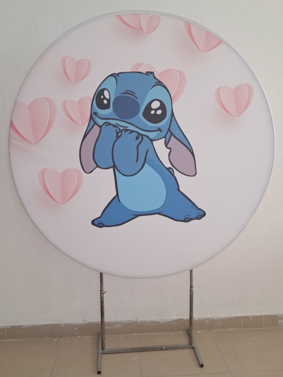 Painel Stitch Sozinho Com Corações - Stefane Sales 