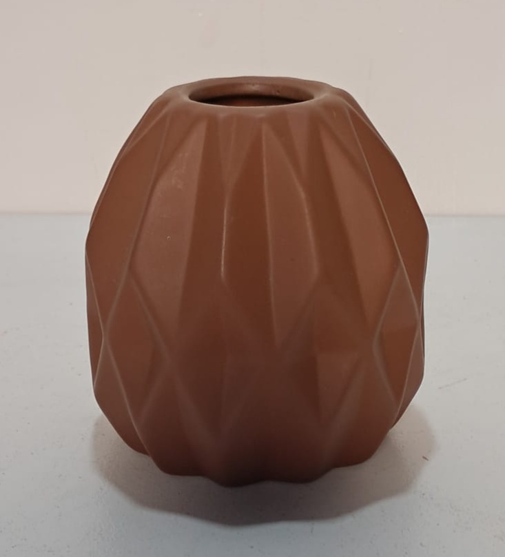 Vaso Geométrico Marrom - Stefane Sales 