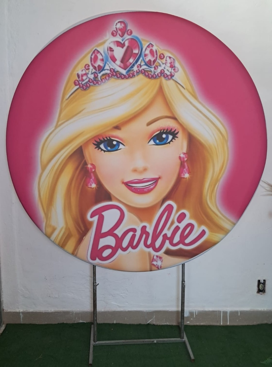 Painel Barbie Princesa Rosa - Stefane Sales 