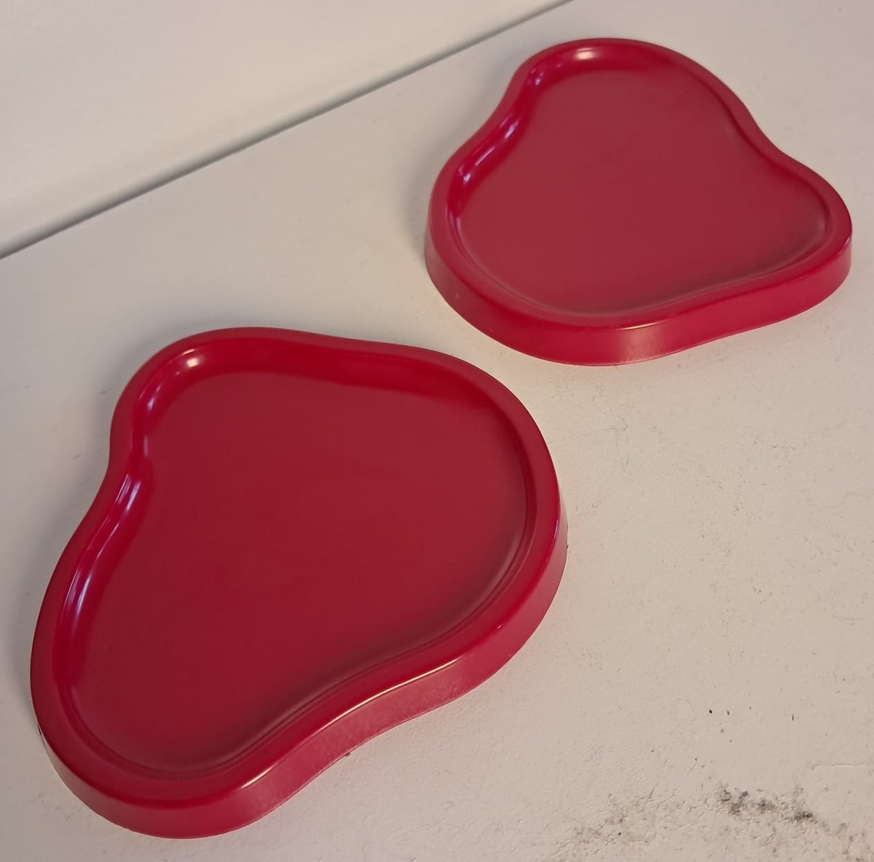 Bandeja Orgânica Vermelha - Stefane Sales 