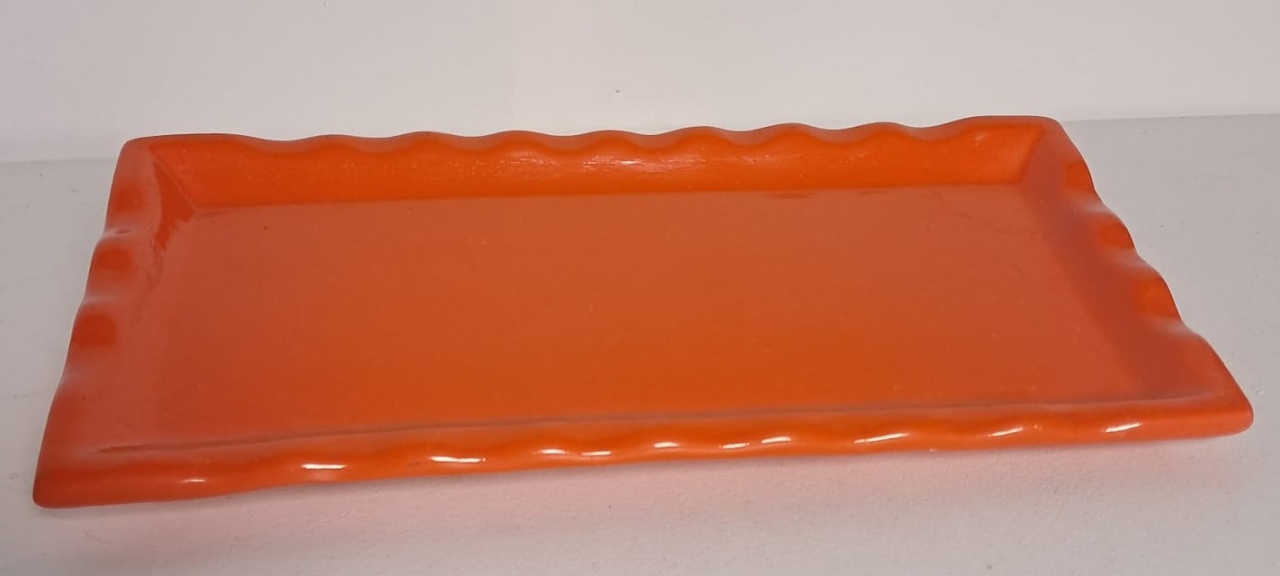 Bandeja Laranja de Louça - Stefane Sales 