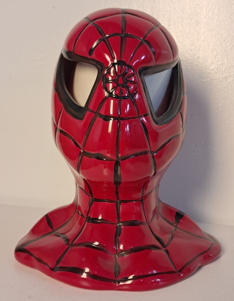 Cabeça Do Homem Aranha de Louça - Stefane Sales 