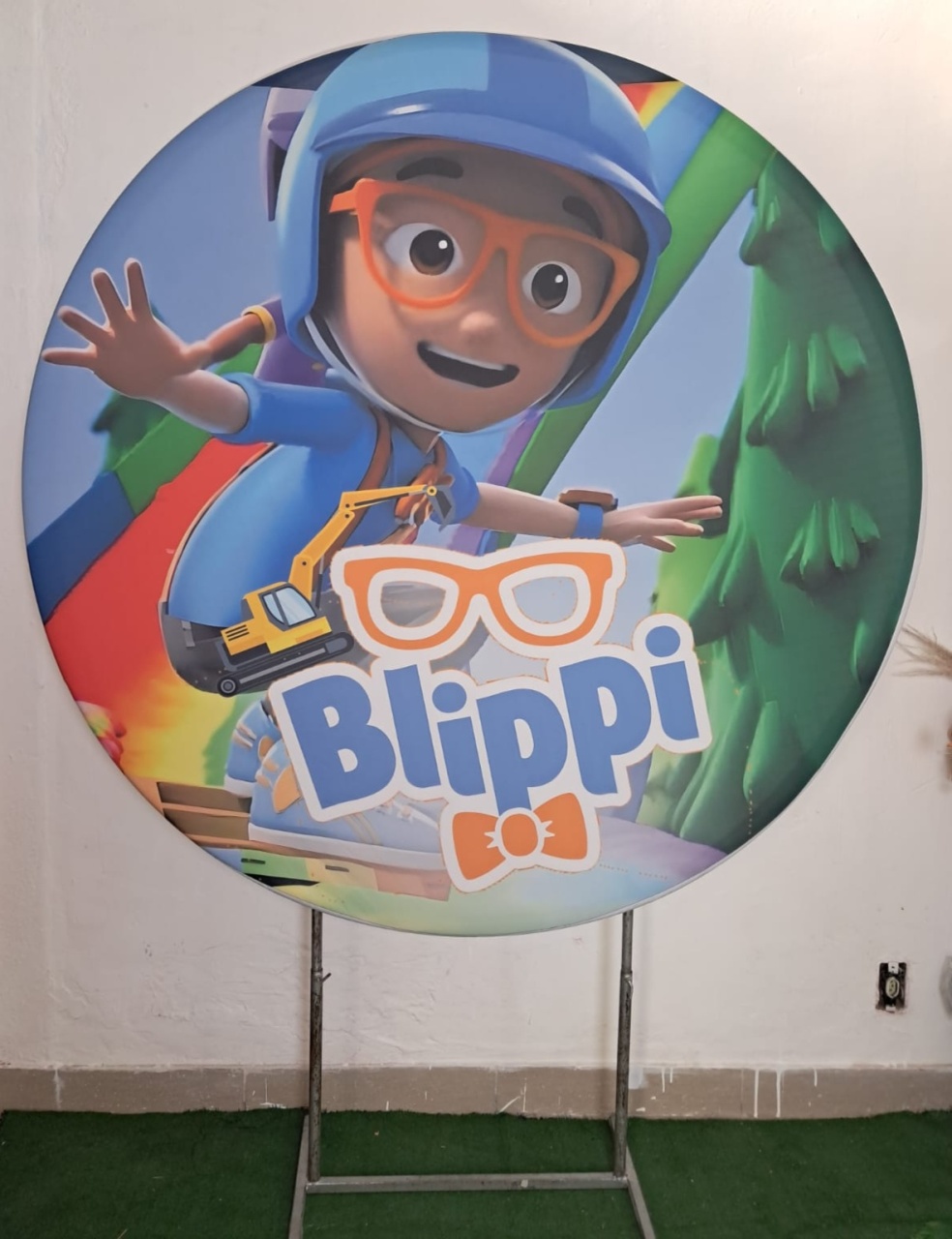 Painel Blippi - Stefane Sales 