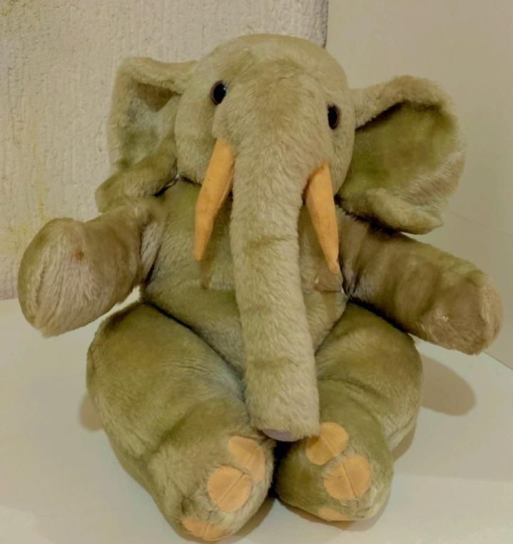 Elefante de Pelúcia P - Stefane Sales 
