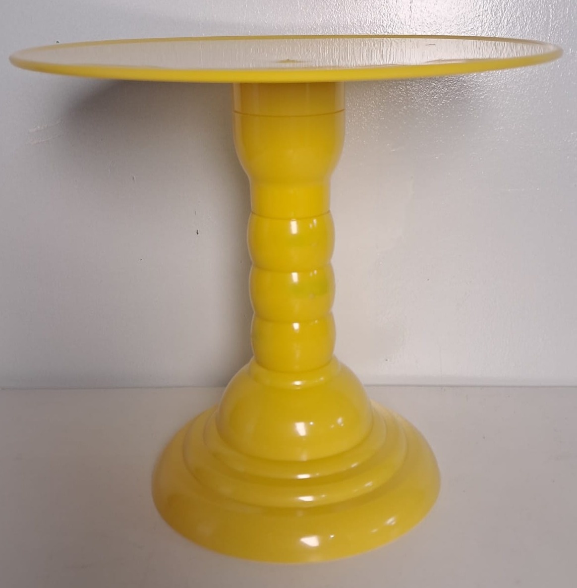 Boleira Amarela de Plástico 28Cm - Stefane Sales 