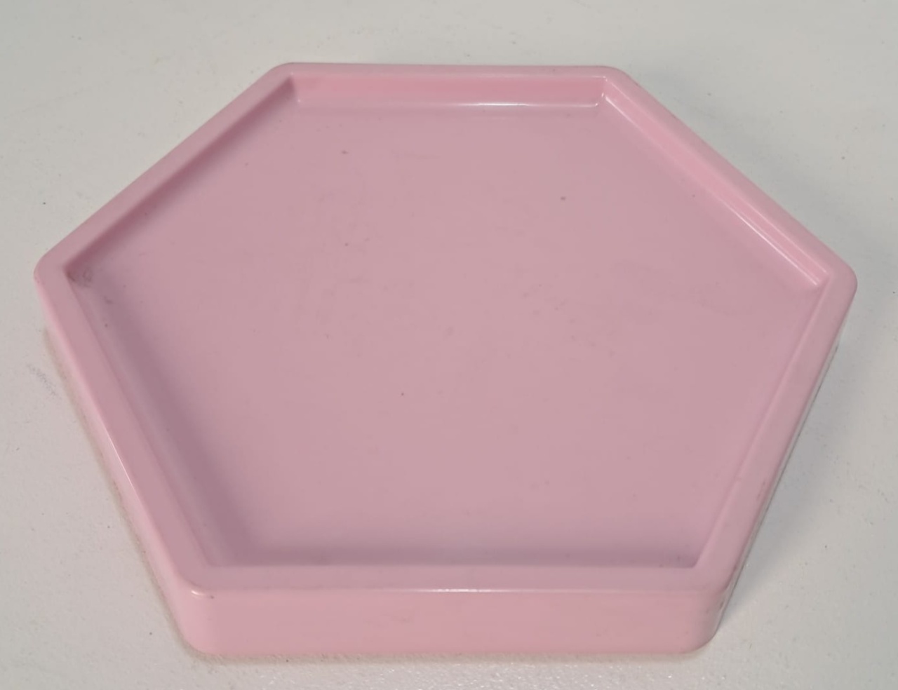 Bandeja Sextavada Rosa Candy de Plastico - Stefane Sales 