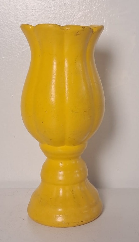 Piruliteiro Amarelo de Louça - Stefane Sales 