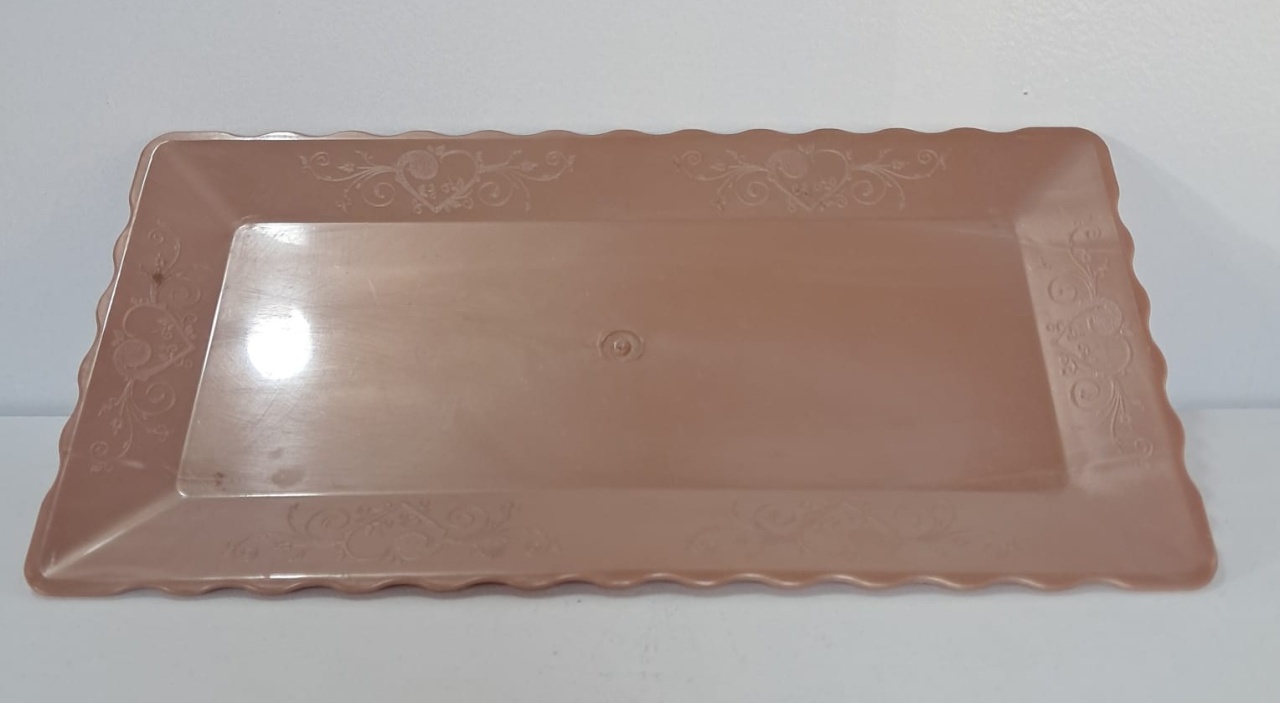 Bandeja de Plástico Rose Gold - Stefane Sales 