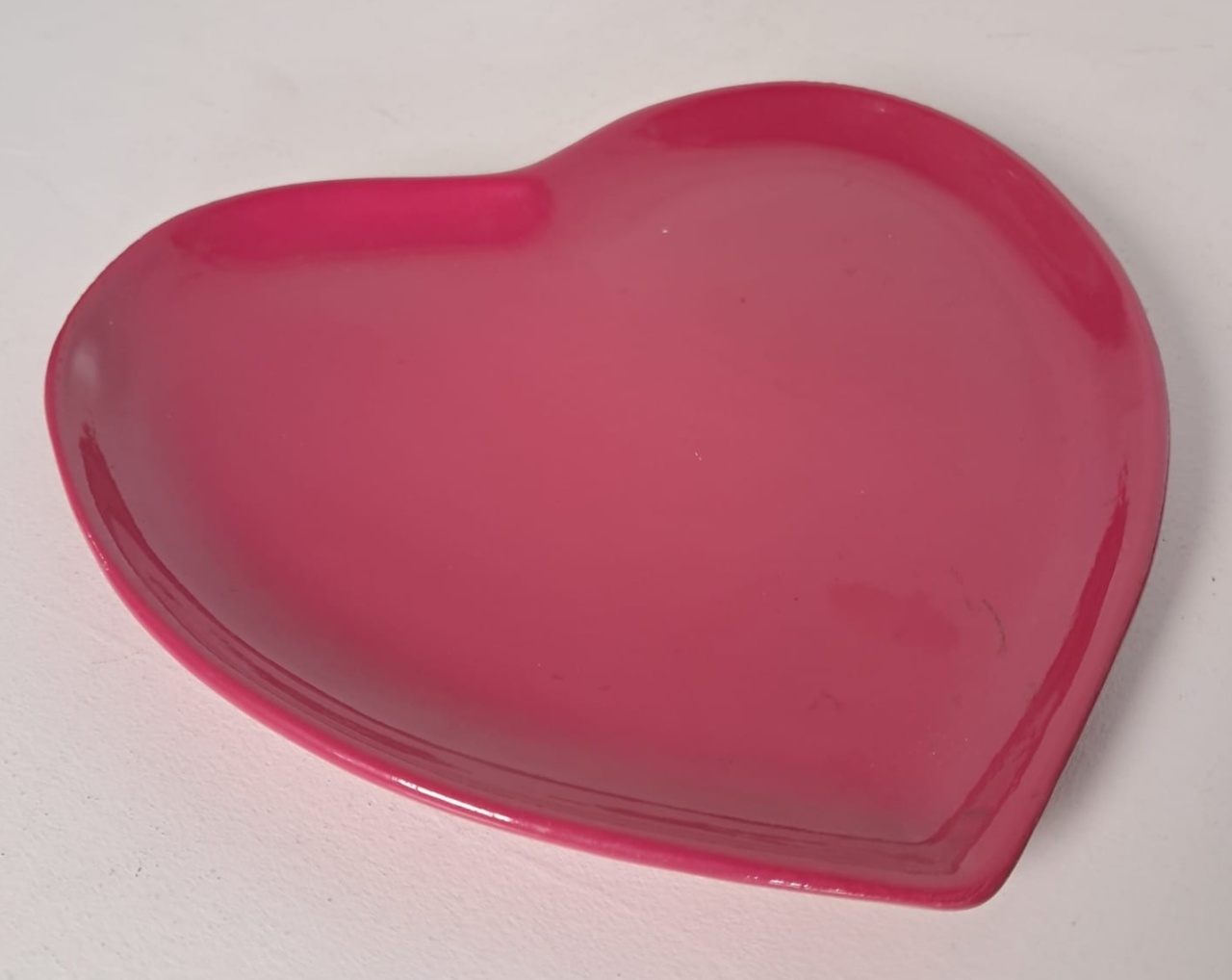 Bandeja de Coração Rosa Pink de Louça G - Stefane Sales 