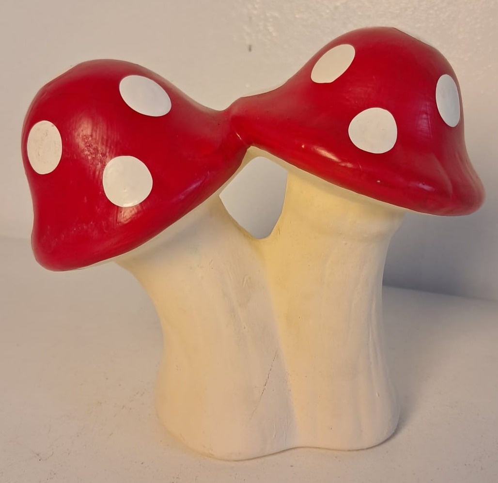 Cogumelo Vermelho de Louça - Stefane Sales 
