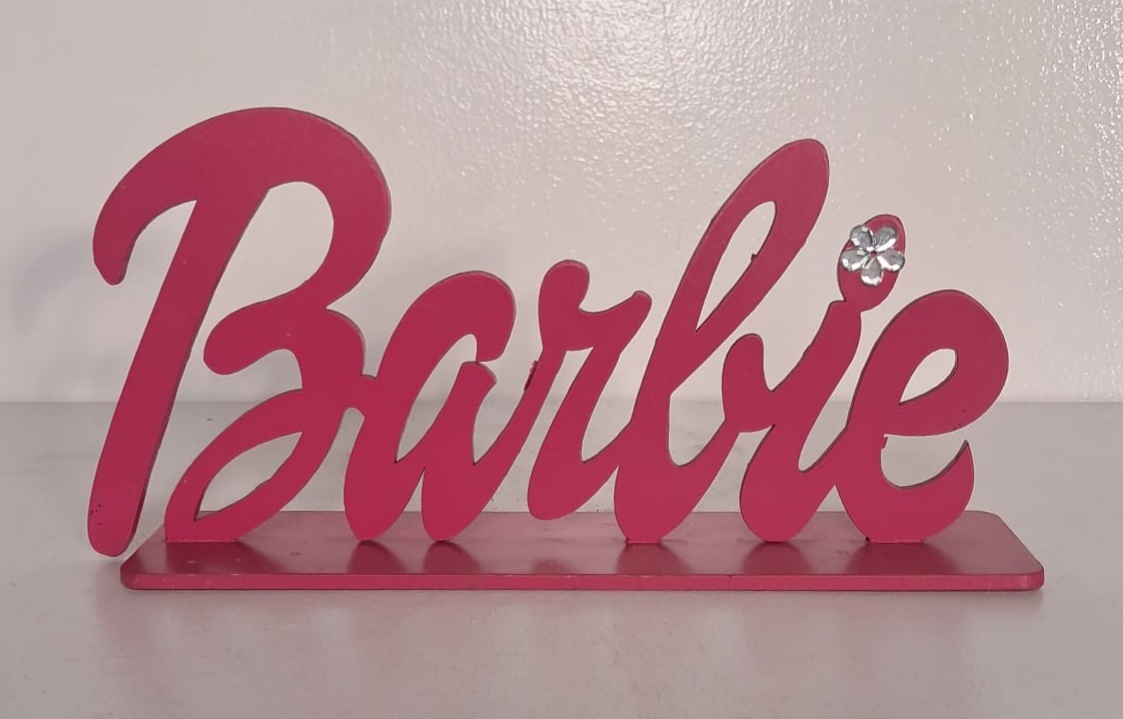 Palavra Barbie Rosa de Mdf - Stefane Sales 