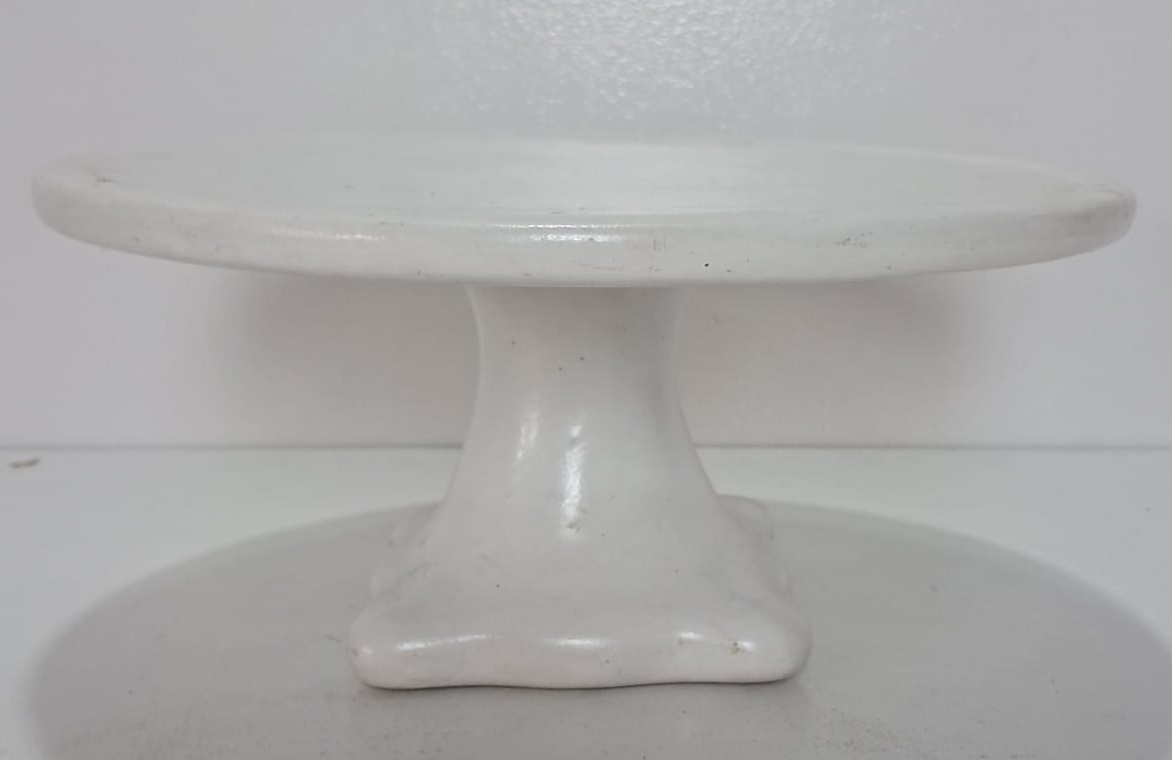 Boleira Branca de Louça P - Stefane Sales 