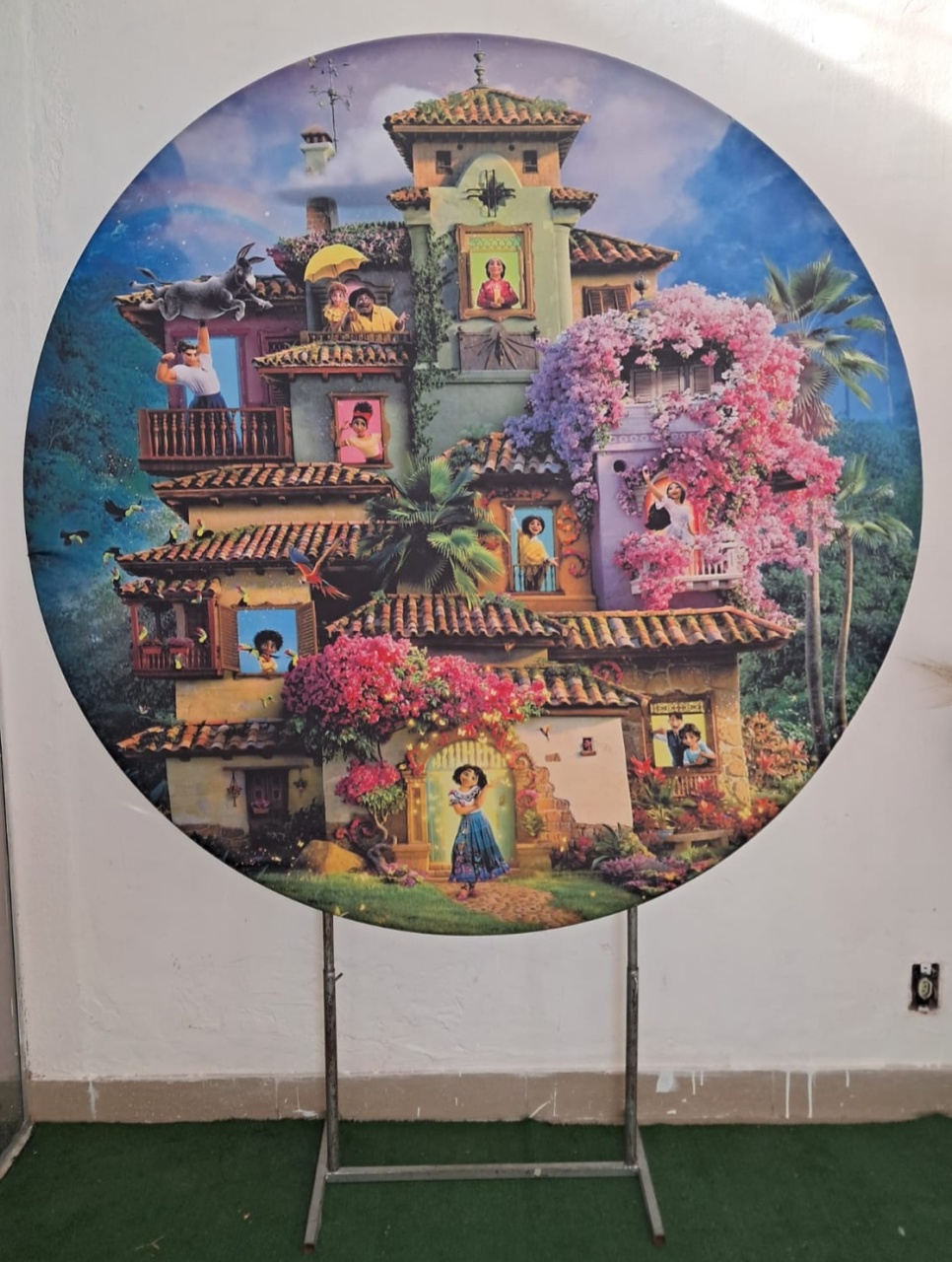 Painel Encanto Familia Madrigal - Stefane Sales 