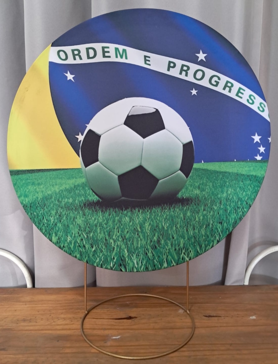 Painel de Mesa Campo de Futebol Fundo Bandeira Do Brasil - Stefane Sales 