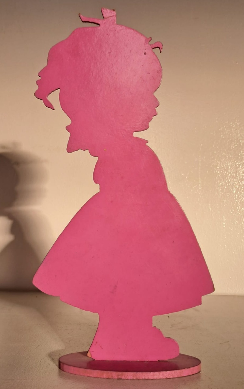 Menina de Mesa Rosa Pink de Mdf - Stefane Sales 