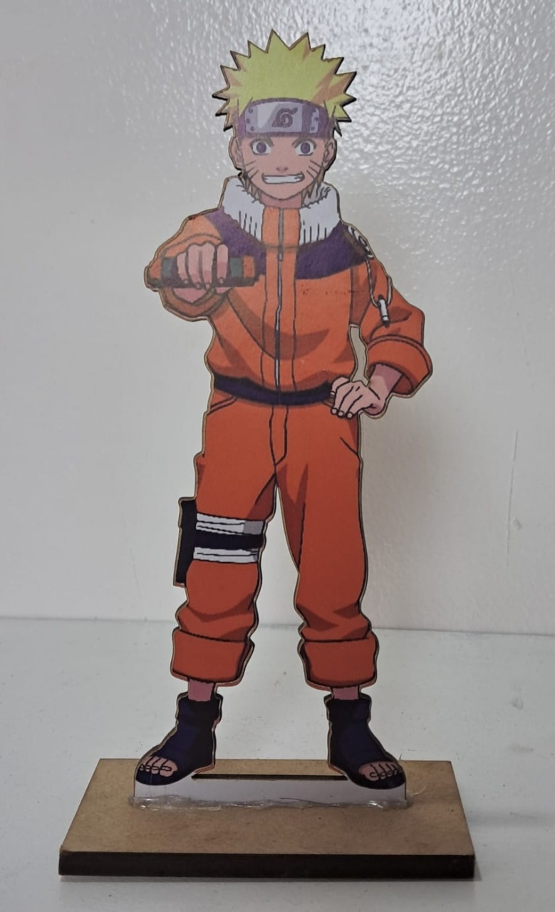 Display Naruto de Mesa - Stefane Sales 
