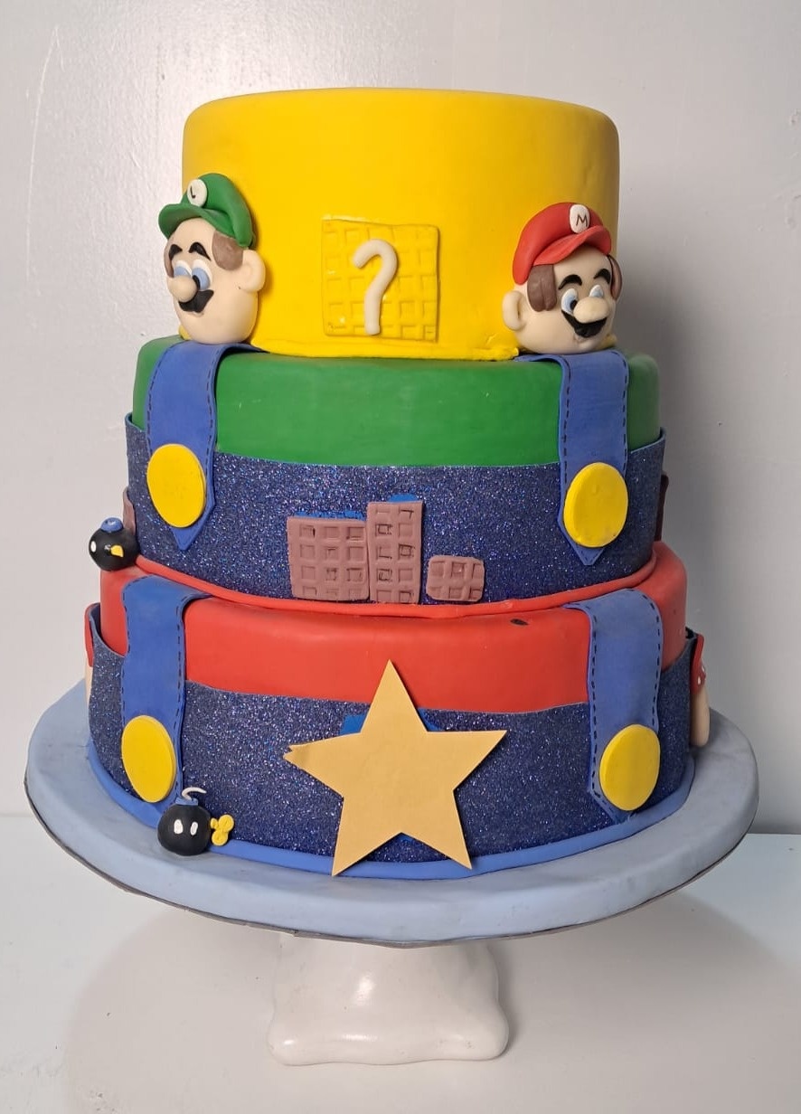 Bolo Fake Do Mario Bros E Luigi - Stefane Sales 