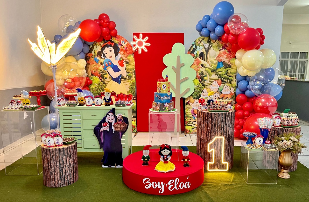 Decoração Infantil 5M - Branca de Neve  - Me Pegue Monte