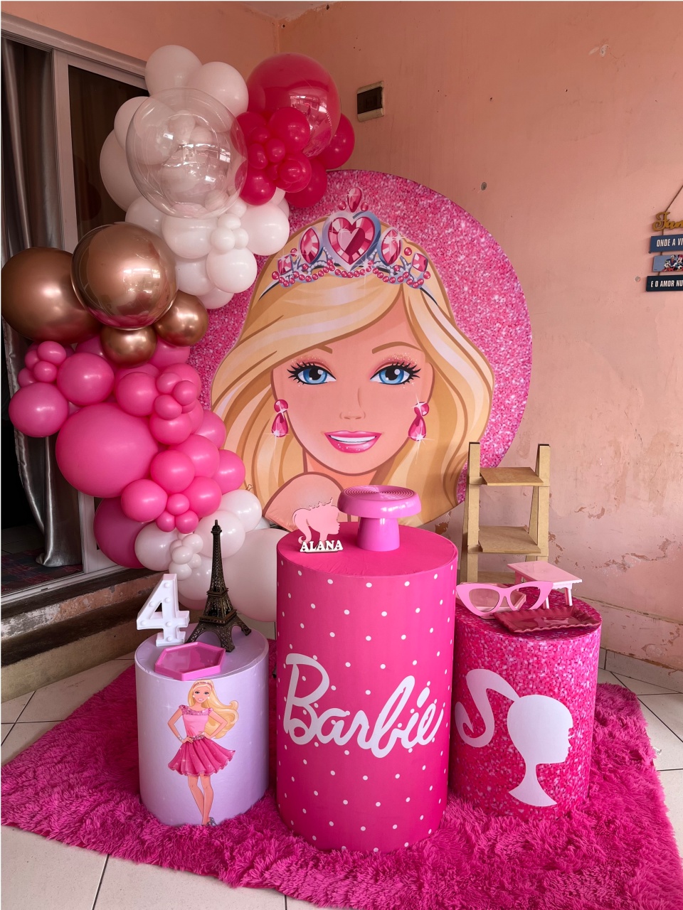 Decoração Minimalista Tradicional - Barbie - Me Pegue Monte