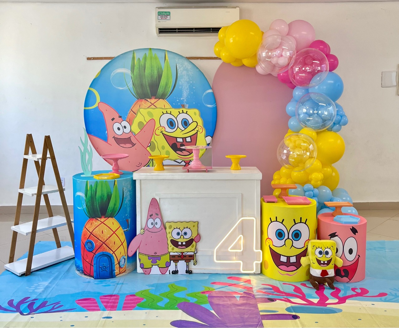 Decoração Bob Esponja Menina - Me Pegue Monte