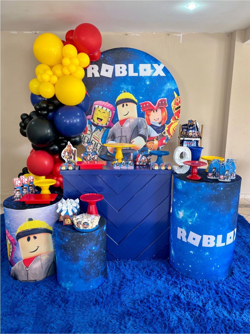 Decoração Infantil P - Roblox - Me Pegue Monte