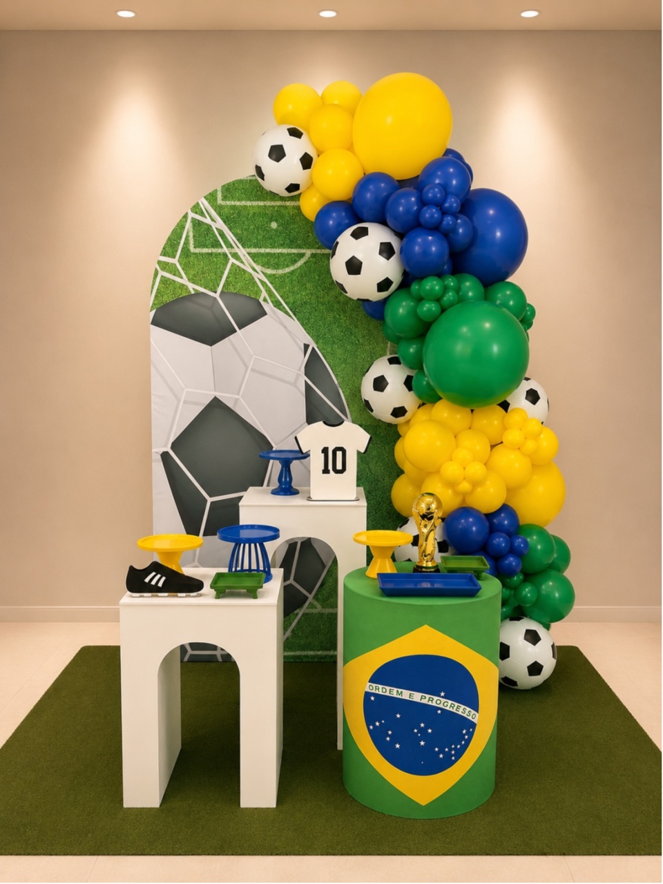 Decoração Com Balão - Copa Do Mundo - Me Pegue Monte