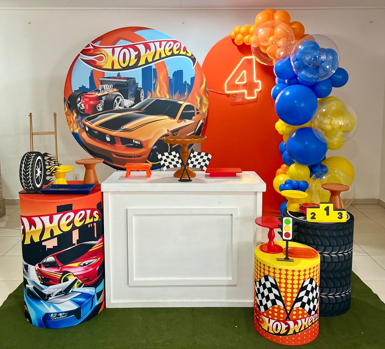 Decoração Hotweels M - Me Pegue Monte