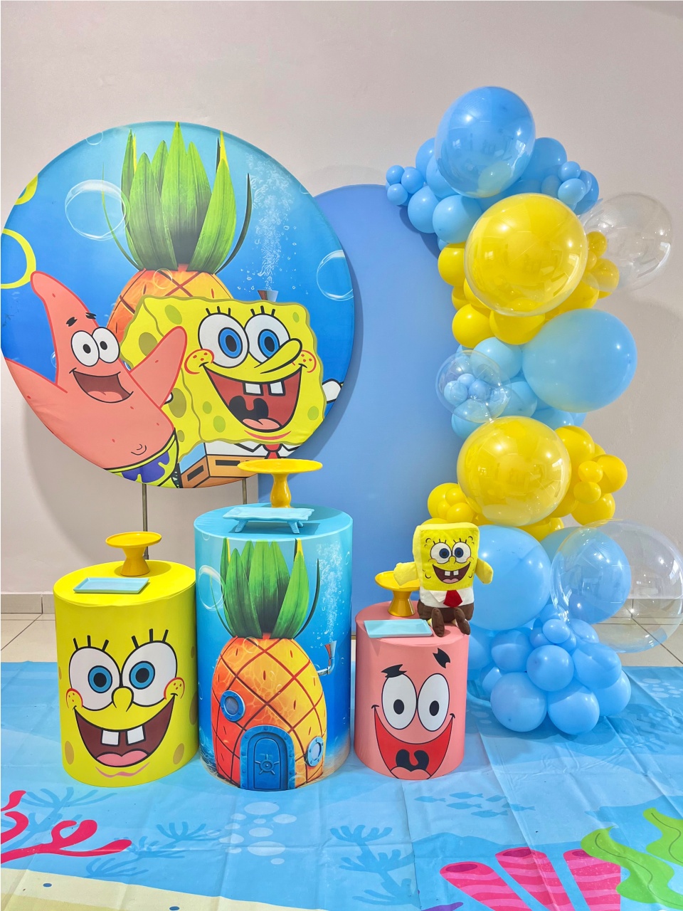 Decoração Infantil P - Bob Esponja  - Me Pegue Monte