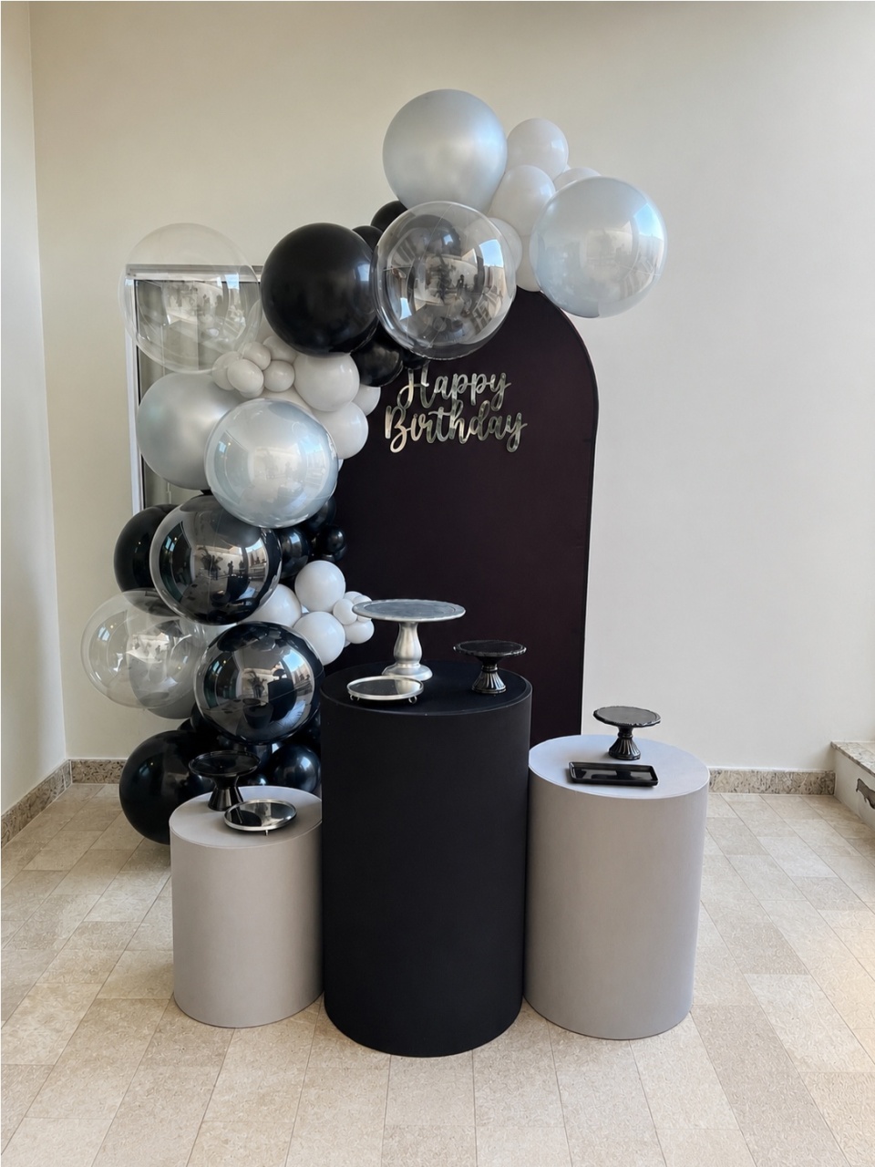 Decoração Com Balão - Preto E Prata - Me Pegue Monte