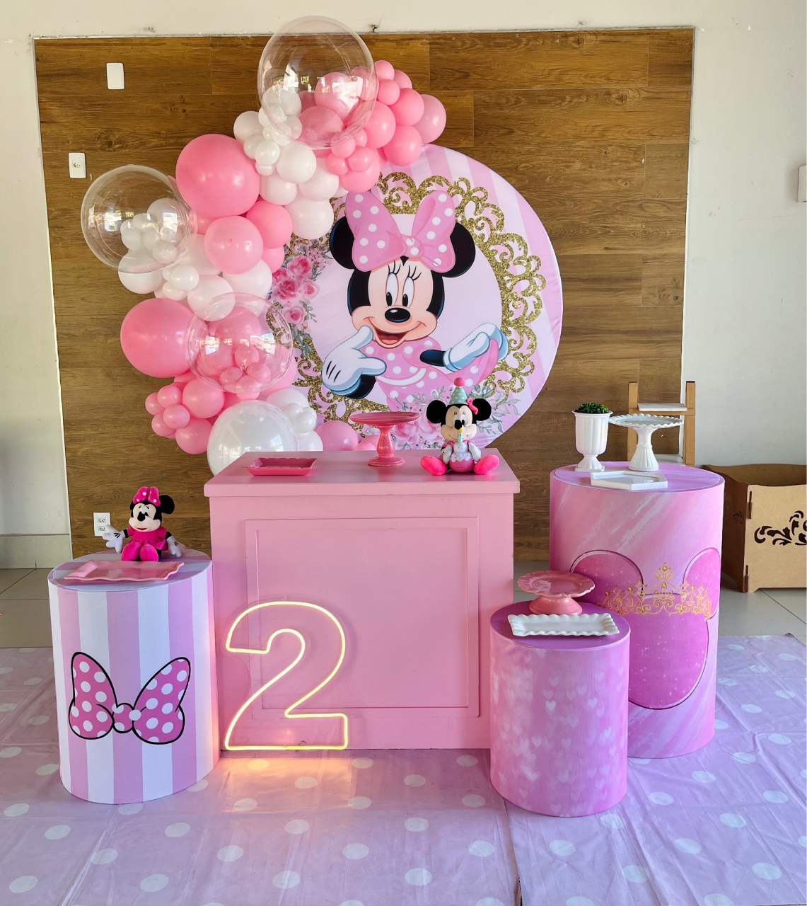 Decoração Infantil - Minie Rosa  - Me Pegue Monte