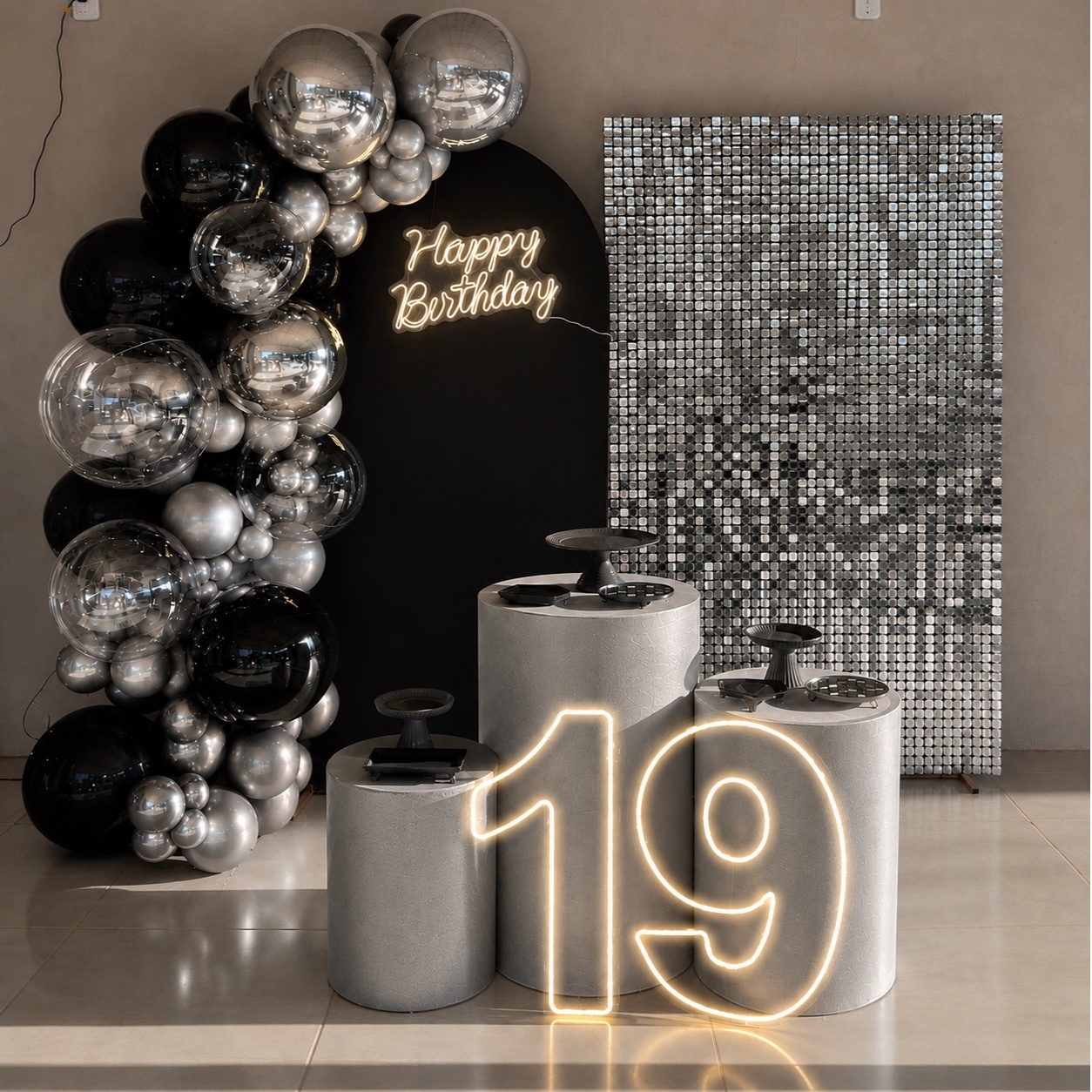 Decoração Com Balão - Preto E Prata Shimmer - Me Pegue Monte
