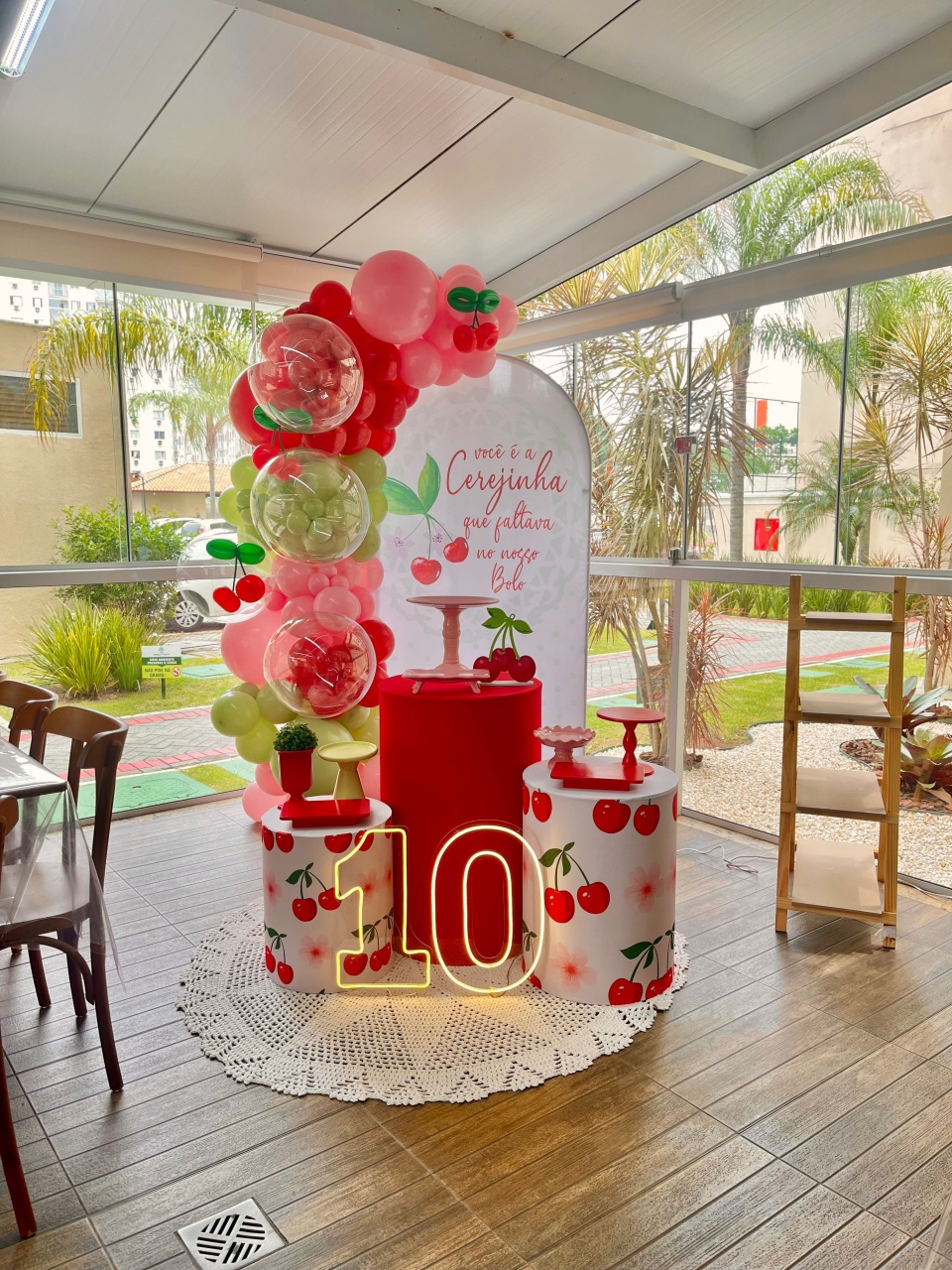 Decoração Cerejinha P - Me Pegue Monte