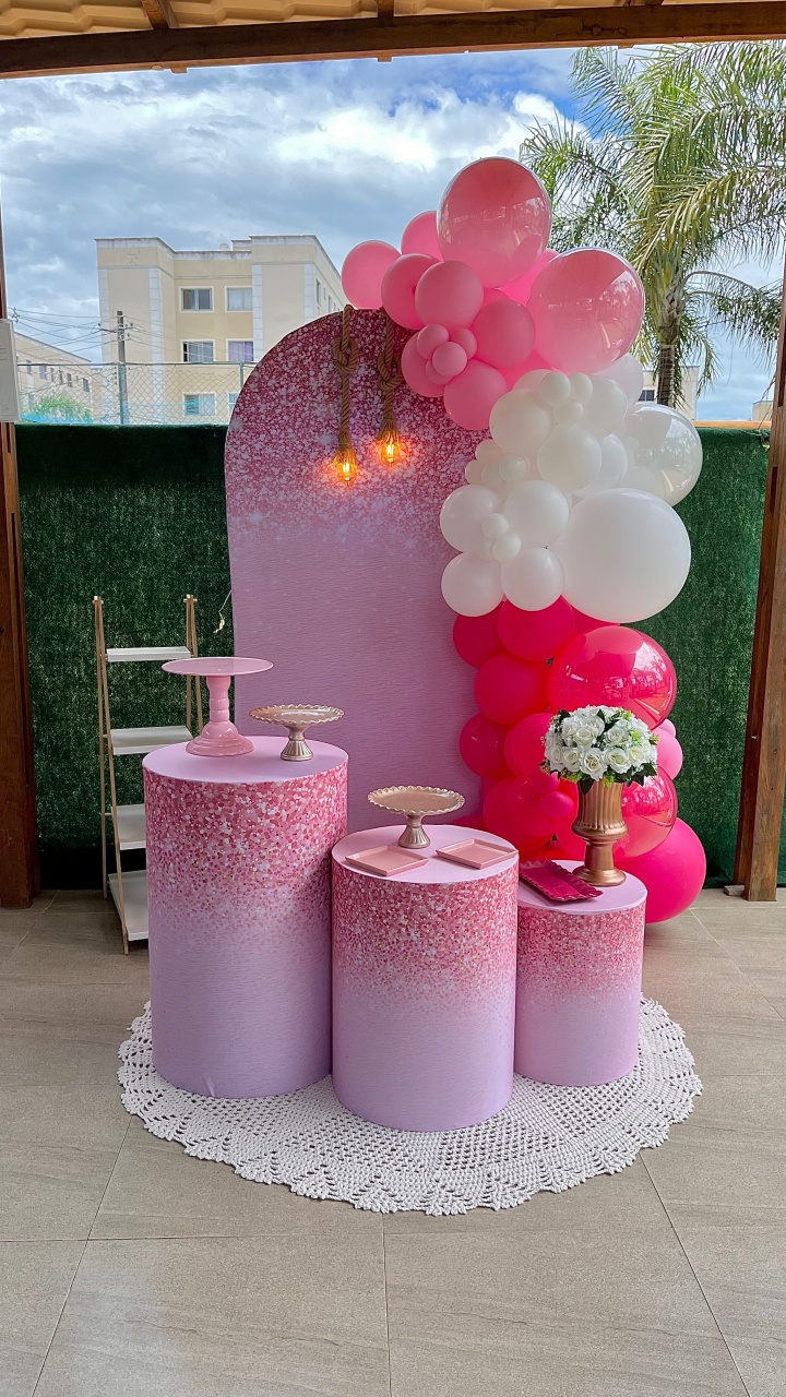 Decoração Com Balão - Rosa Brilho Fake  - Me Pegue Monte