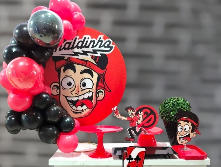Kit Só Um Bolinho Enaldinho - MOURA EVENTOSS