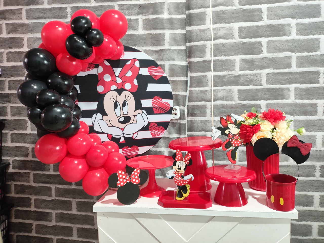 Kit Só Um Bolinho Minnie Vermelha  - MOURA EVENTOSS