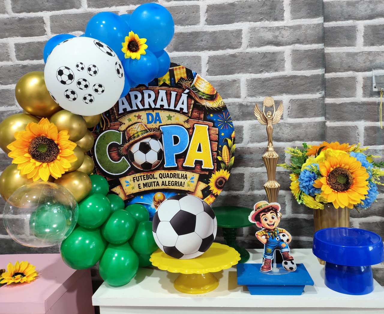 Kit Só Um Bolinho Copa E São João - MOURA EVENTOSS