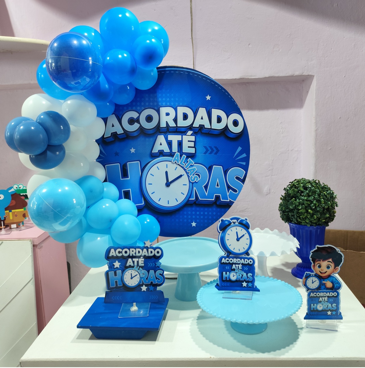 Kit Só Um Bolinho Altas Horas - MOURA EVENTOSS