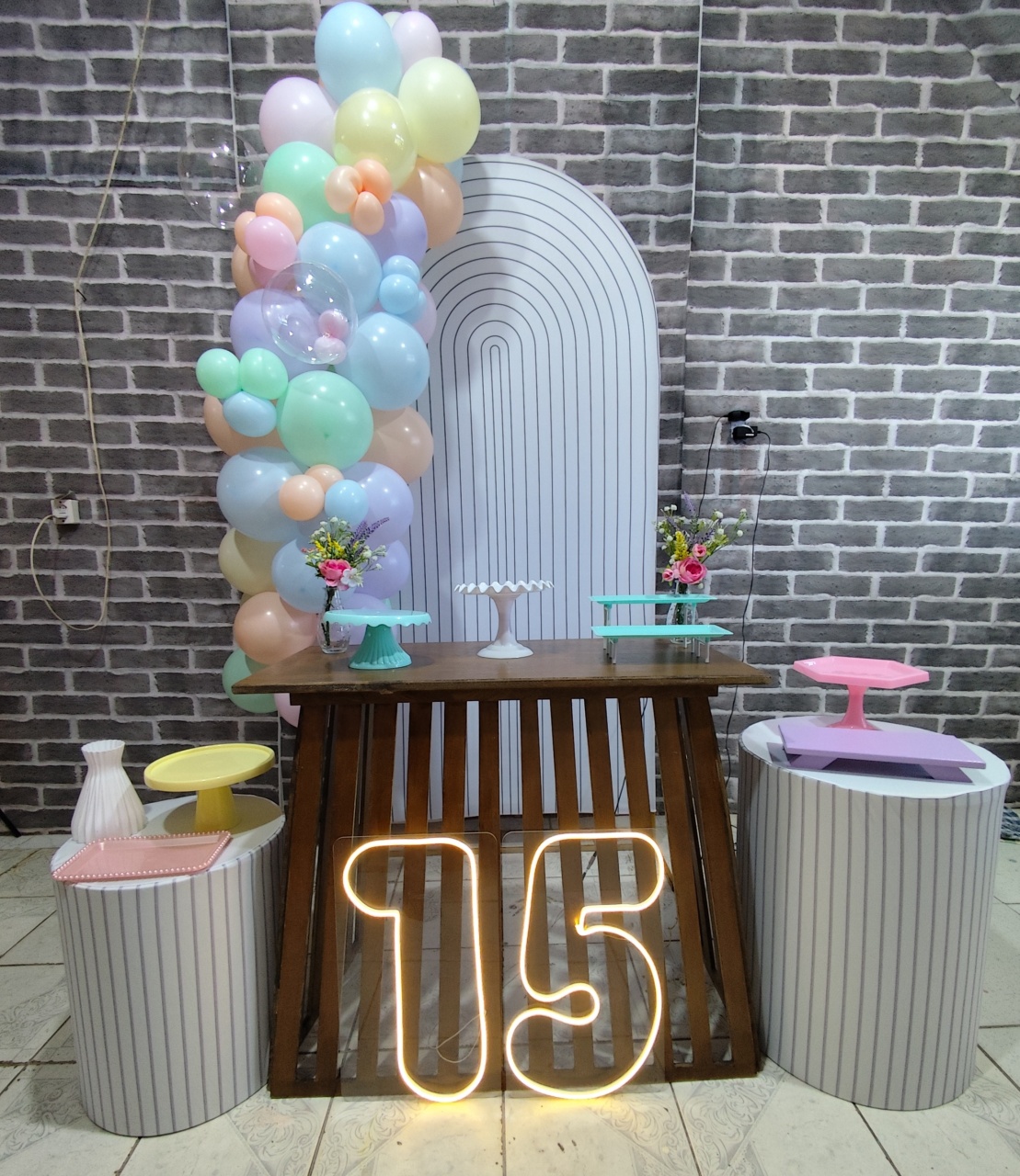 Kit M 15 Anos Branco - MOURA EVENTOSS