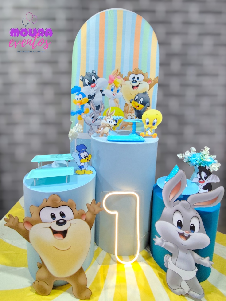 Kit M Baby Looney Tunes  - MOURA EVENTOSS