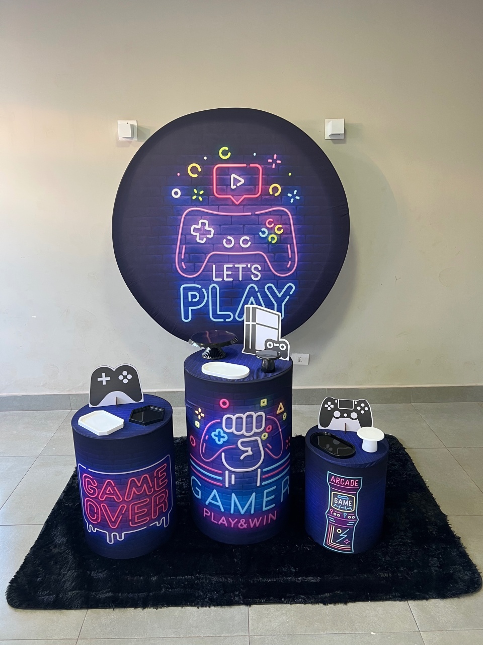 Game Base - decorbox