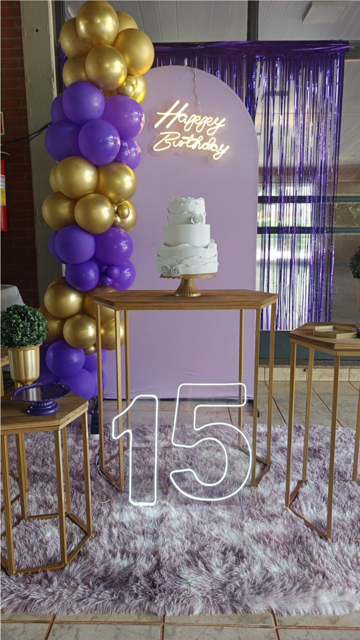 15 Anos Roxo - decorbox