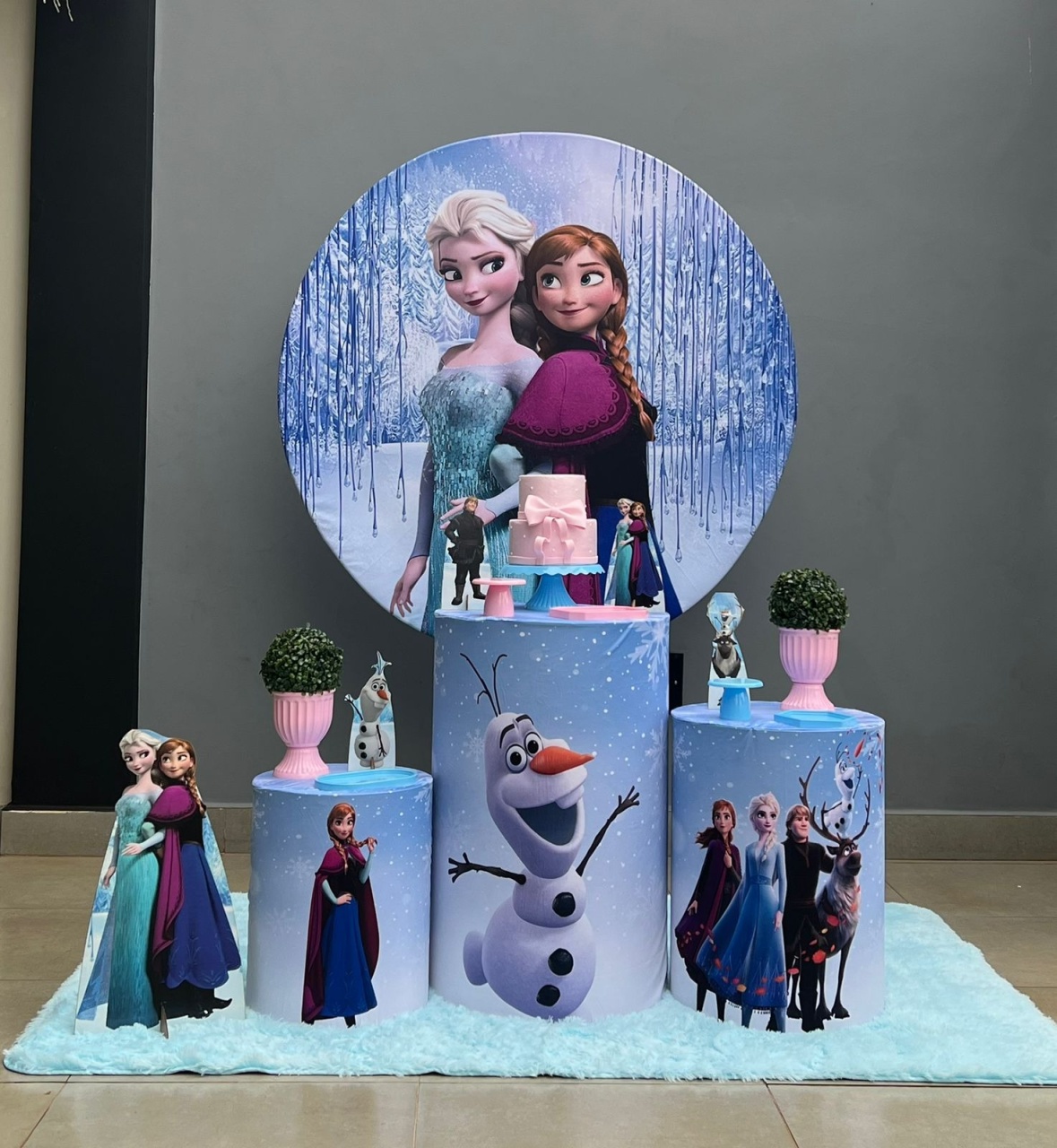 Frozen Base - decorbox