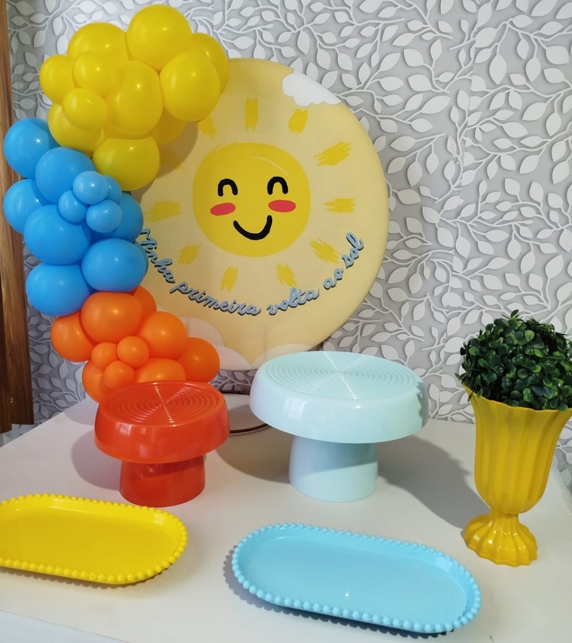 Alugue Festa Na Mesa Primeira Volta Ao Sol 2 - Catálogo Digital Big Day 