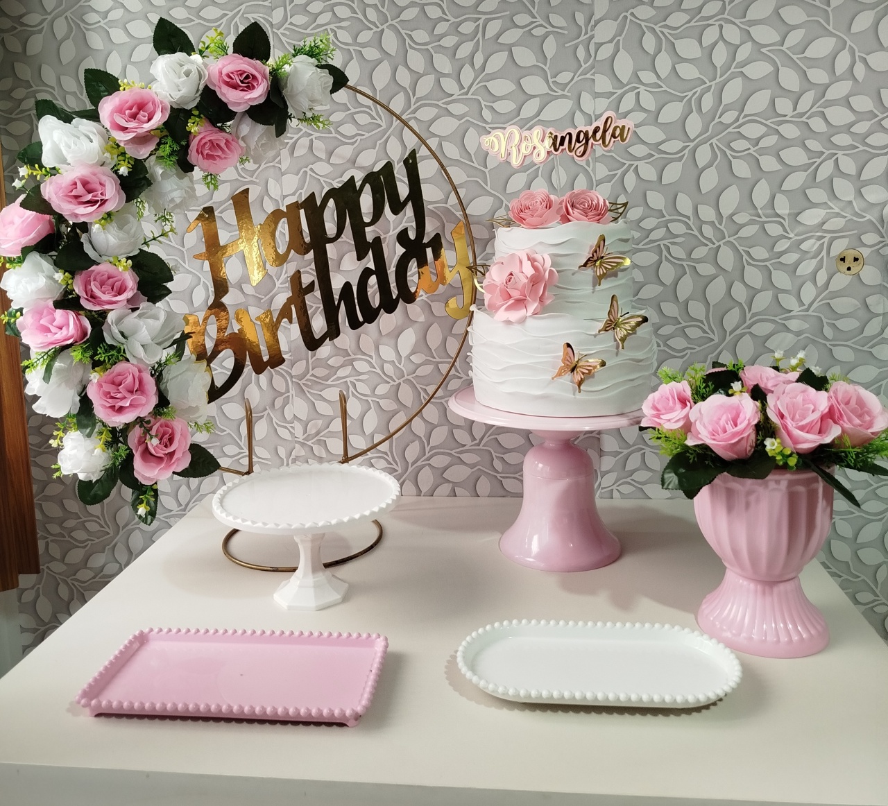 Alugue Festa Na Mesa Flores Rosa Branco  - Catálogo Digital Big Day 