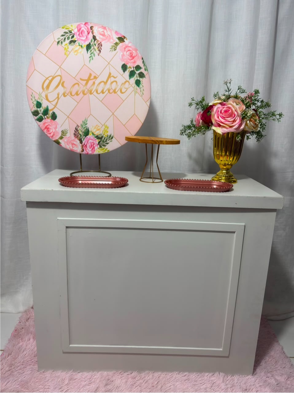 Alugue Festa Na Mesa Gratidão Rosa E Dourado - Catálogo Digital Big Day 