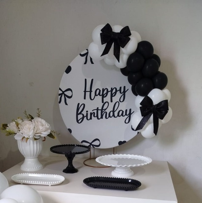 Alugue Festa Na Mesa Laços Branco/Preto 2 - Catálogo Digital Big Day 